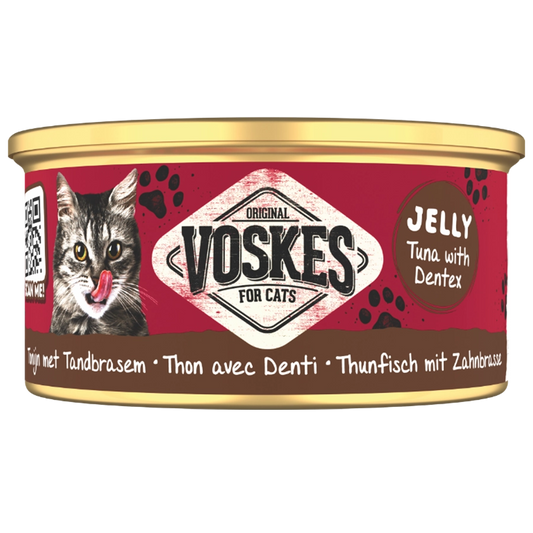 Cat food can with Voskes branding on a white background